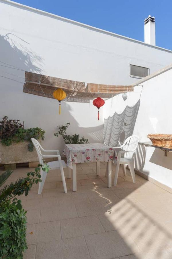 La Torre Antica Dimora Apartment Giuggianello Exterior foto
